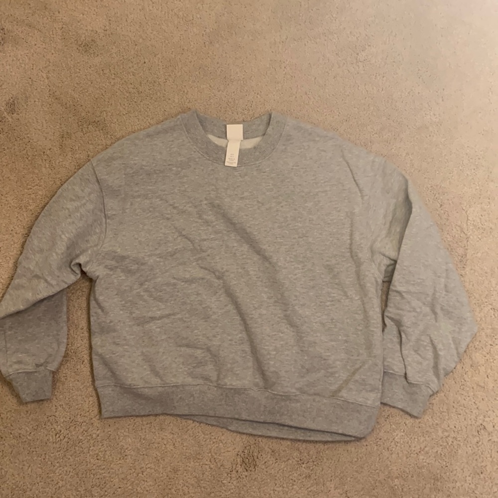gray h&m crewneck